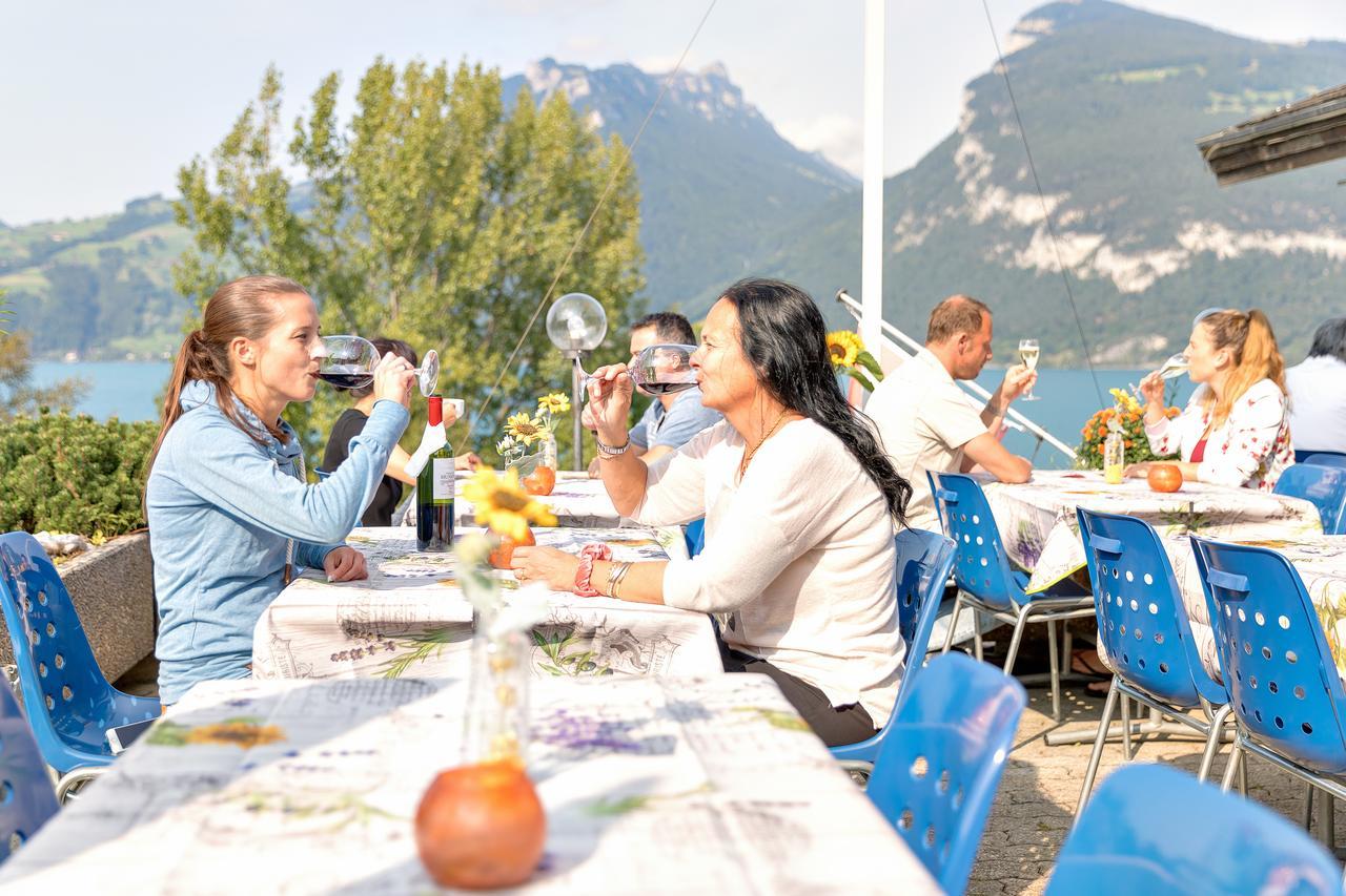 Hotel Restaurant Moeve Faulensee Bagian luar foto